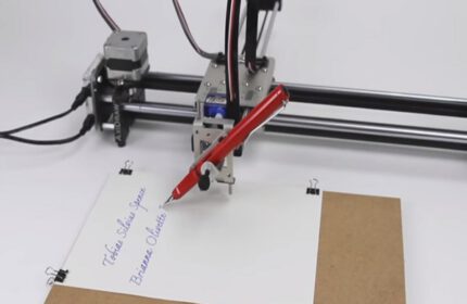 Artık Sizin Yerinize Yazım ve Çizim Yapabilen Robot Var!